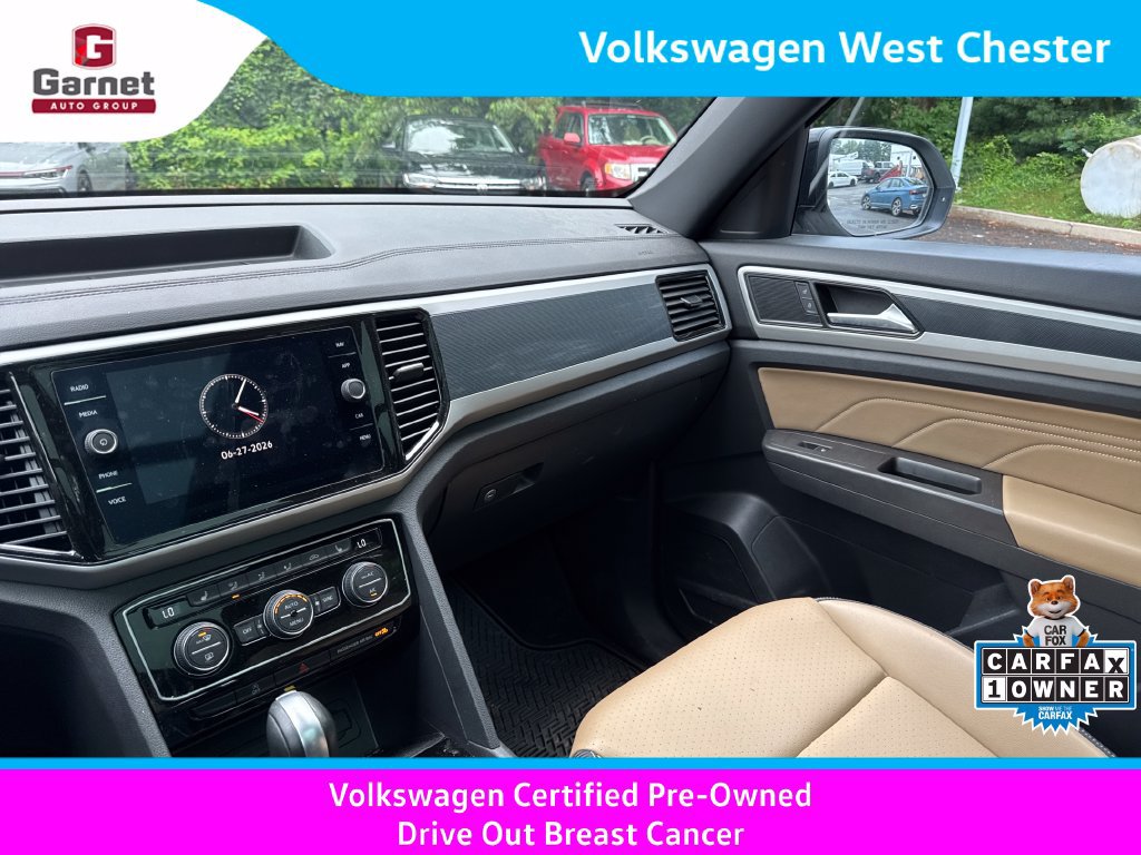 Certified 2023 Volkswagen Atlas Cross Sport SEL R-Line AWD/4WD image 10