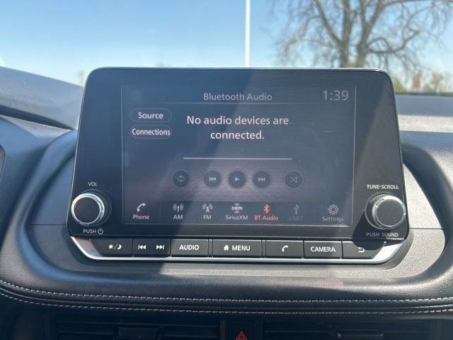 Used 2024 Nissan Rogue S image 22