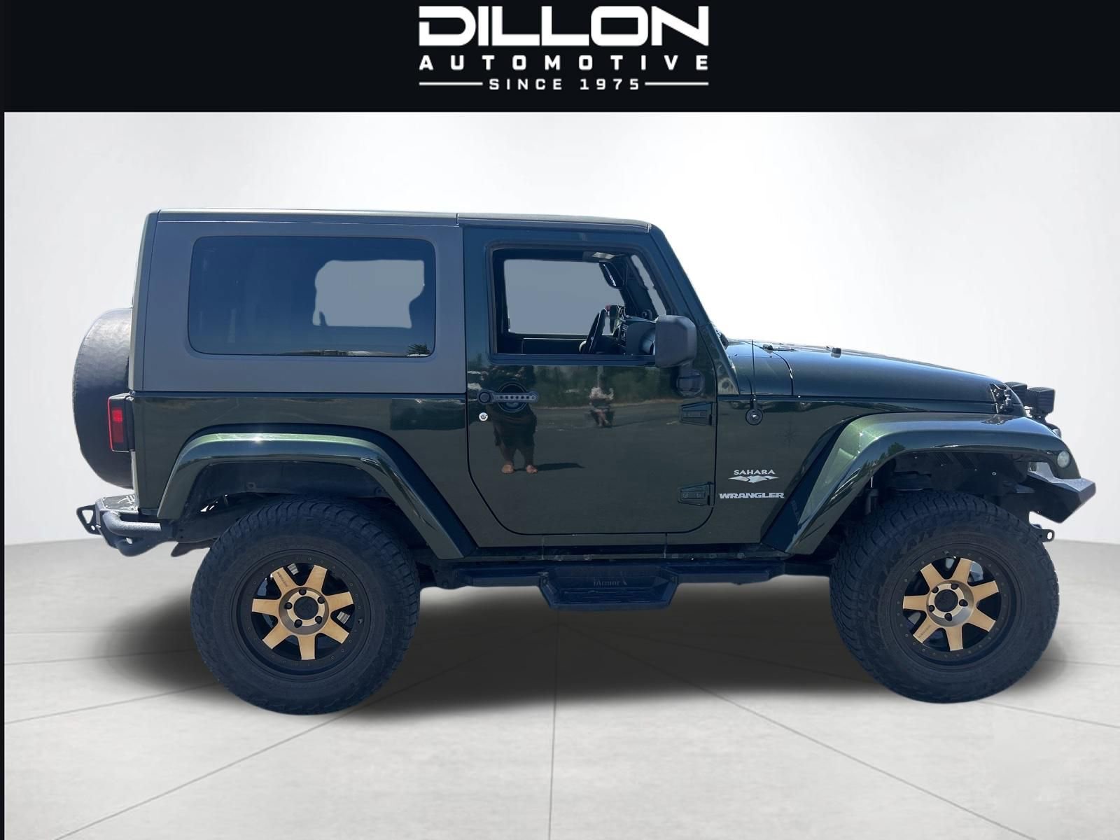 Used 2010 Jeep Wrangler Sahara w/ Trailer Tow Group AWD/4WD image 16