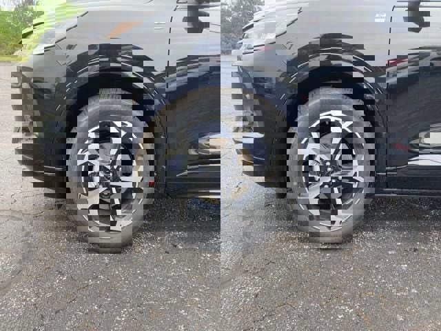 New 2024 Ford Escape ST-Line Select w/ Tech Pack #2 image 29