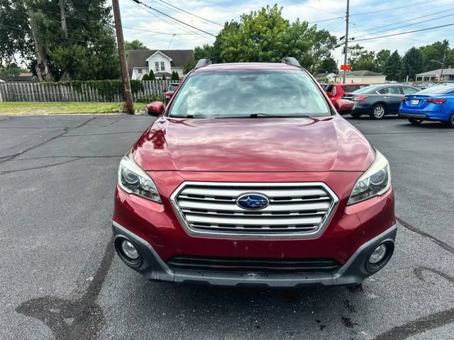 Used 2017 Subaru Outback 2.5i Premium AWD/4WD image 2