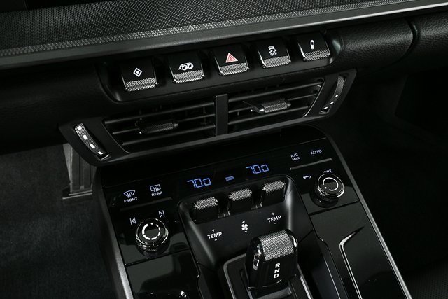 Certified 2025 Porsche 911 Carrera image 17