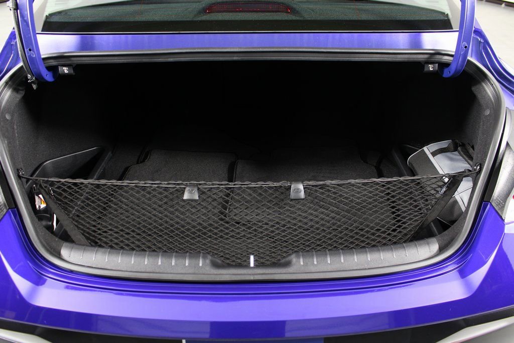 Certified 2025 Hyundai Elantra SEL image 15