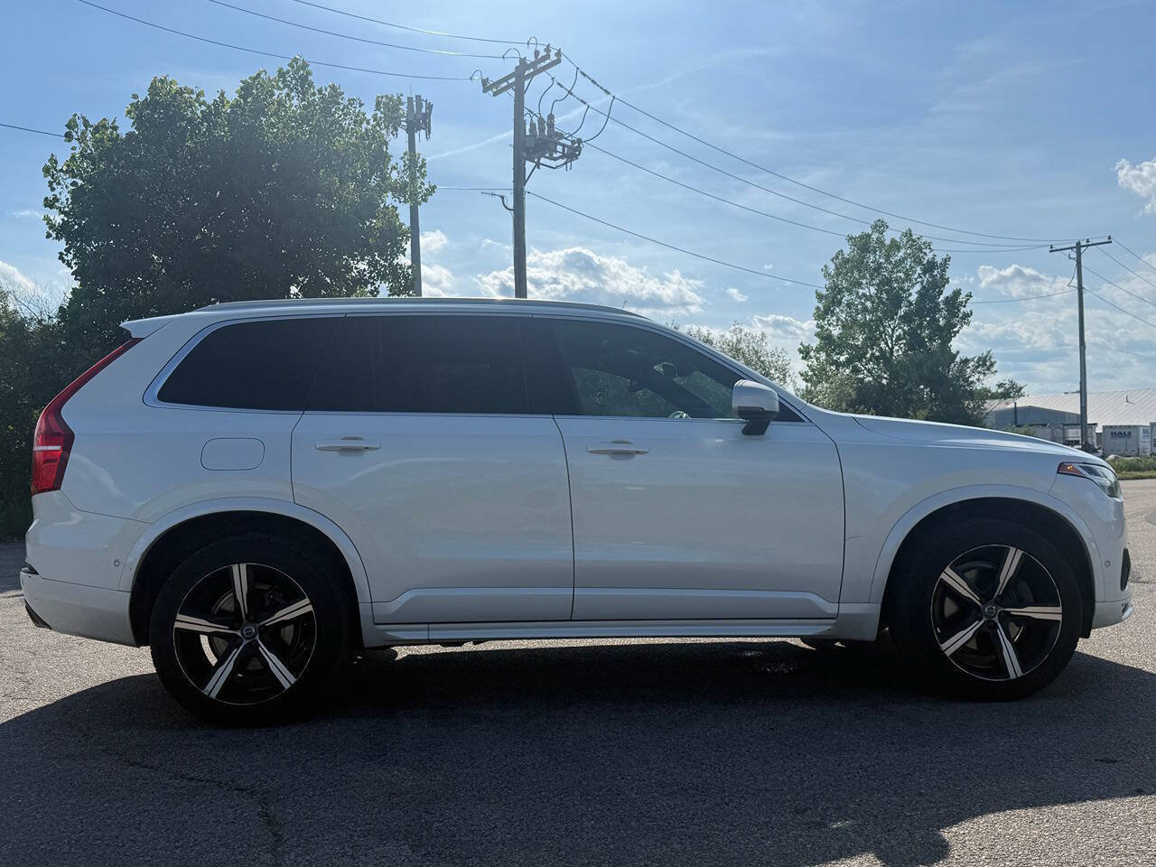 Used 2016 Volvo XC90 T6 R-Design w/ Vision Package AWD/4WD image 6