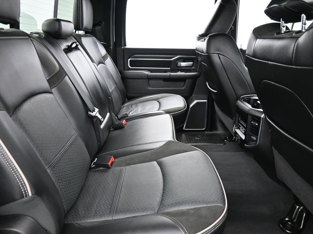 Used 2024 RAM 2500 Laramie w/ Night Edition image 16