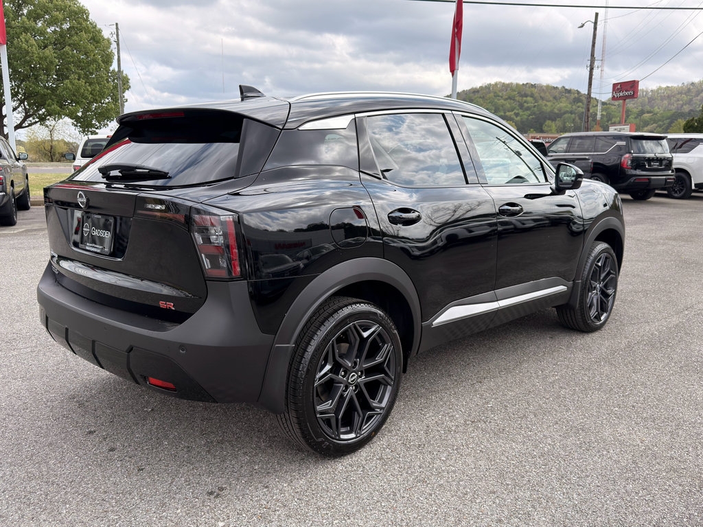 New 2026 Nissan Kicks SR image 4