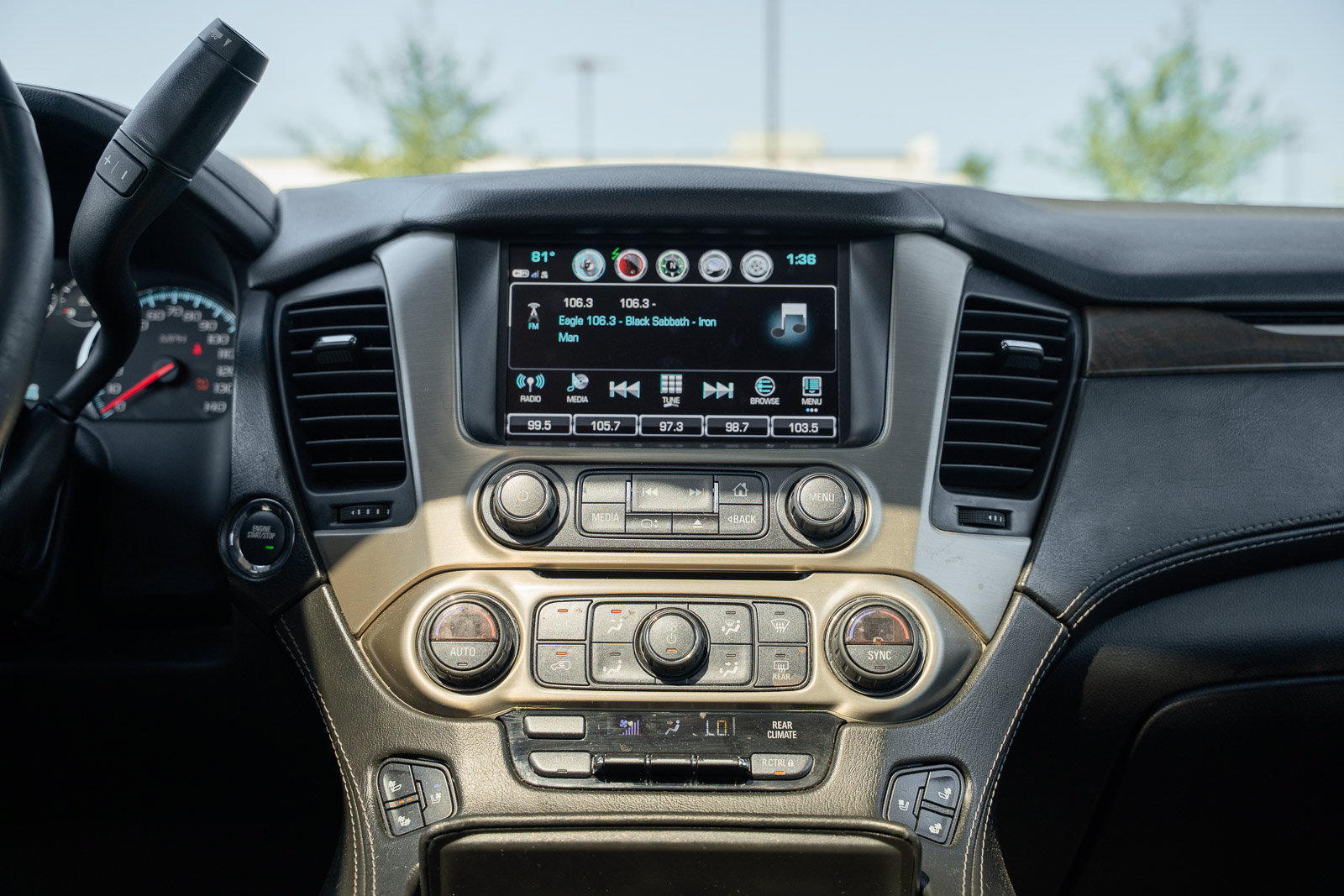 Used 2018 GMC Yukon XL Denali w/ Open Road Package AWD/4WD image 43