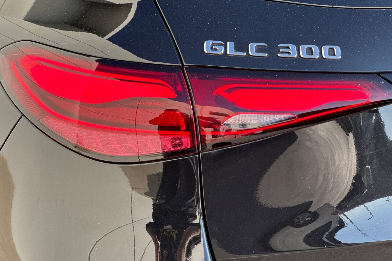 Certified 2025 Mercedes-Benz GLC 300 image 14
