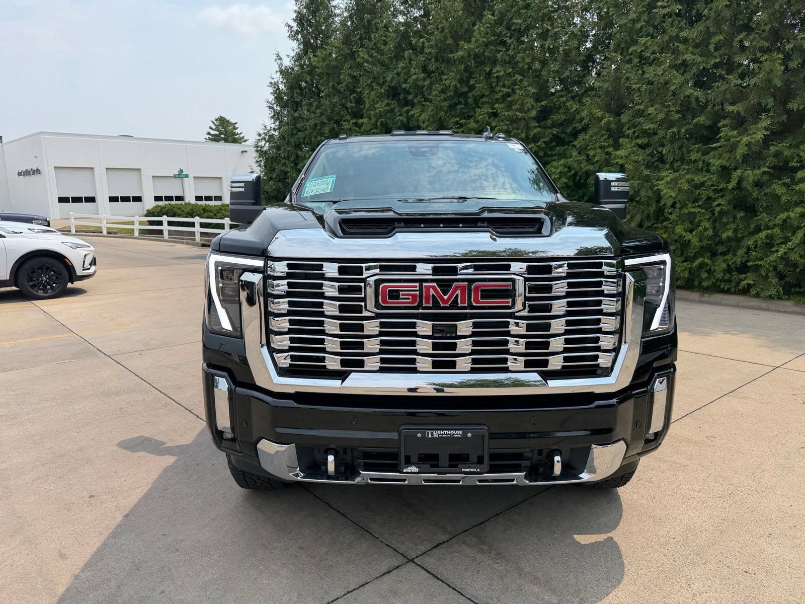 New 2026 GMC Sierra 3500 Denali w/ Denali Reserve Package AWD/4WD image 6