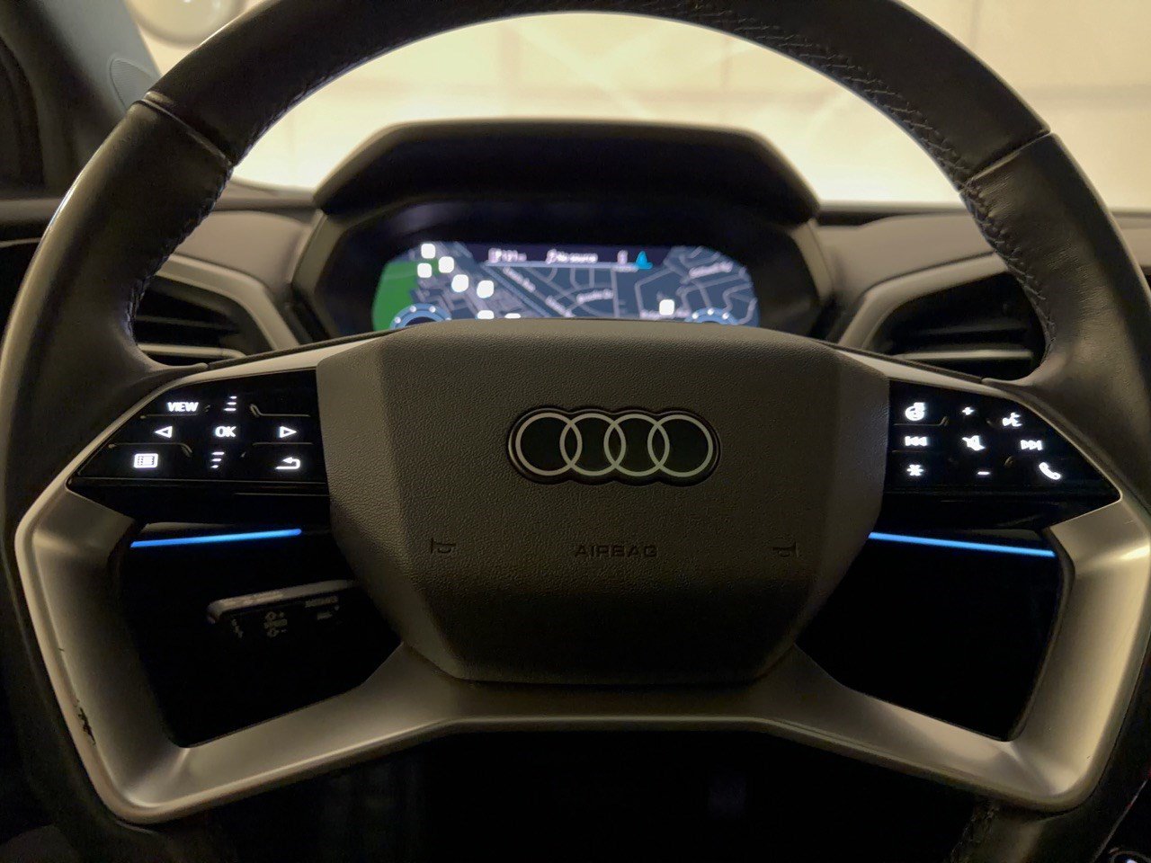 Used 2024 Audi Q4 e-tron Premium Plus w/ Premium Plus AWD/4WD image 10