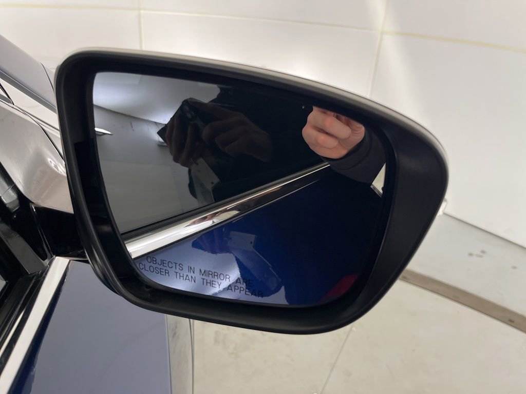 Used 2019 Nissan Murano SV image 50