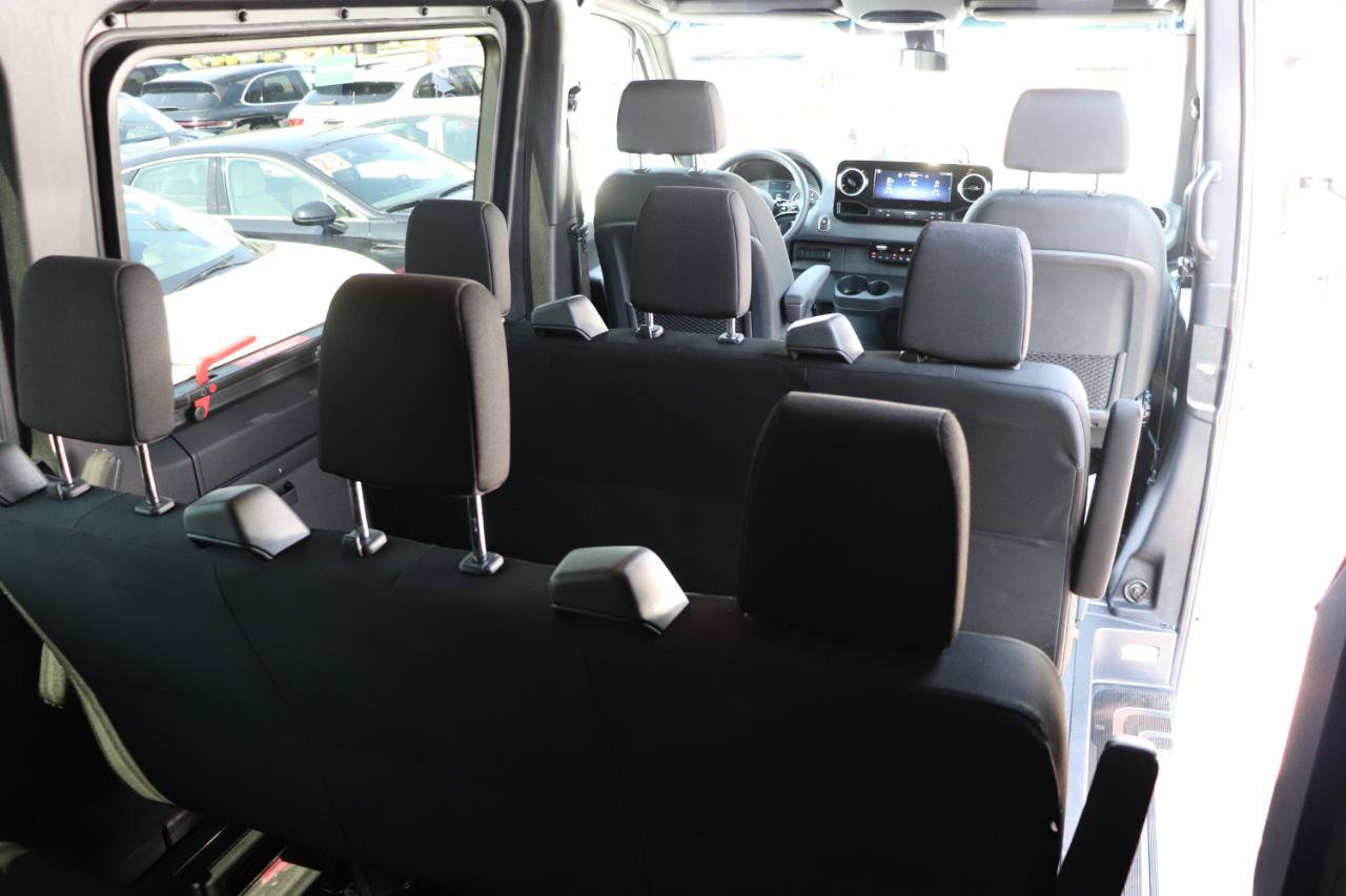 Used 2025 Mercedes-Benz Sprinter 2500 image 17
