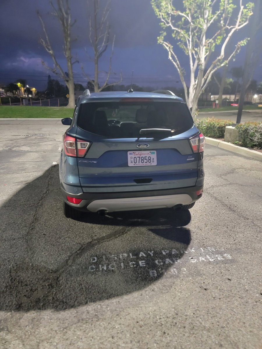 Used 2018 Ford Escape SE image 4