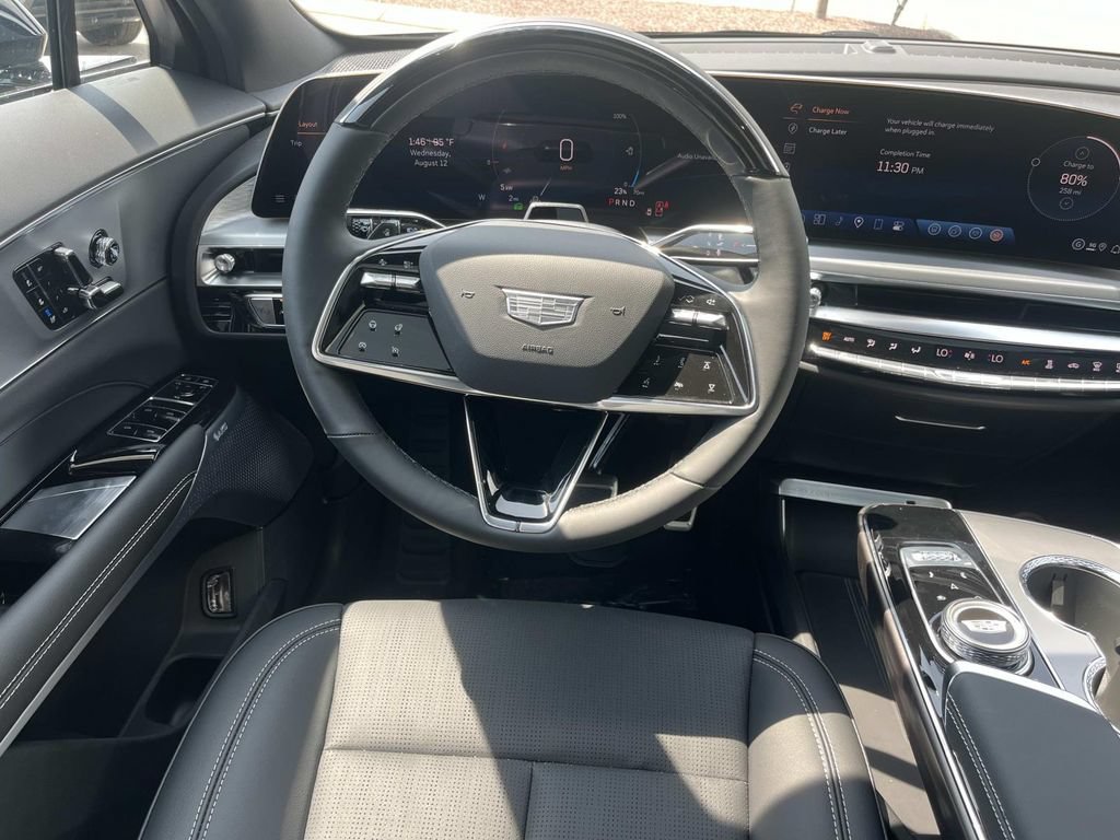 New 2027 Cadillac Lyriq Premium Luxury AWD/4WD image 14