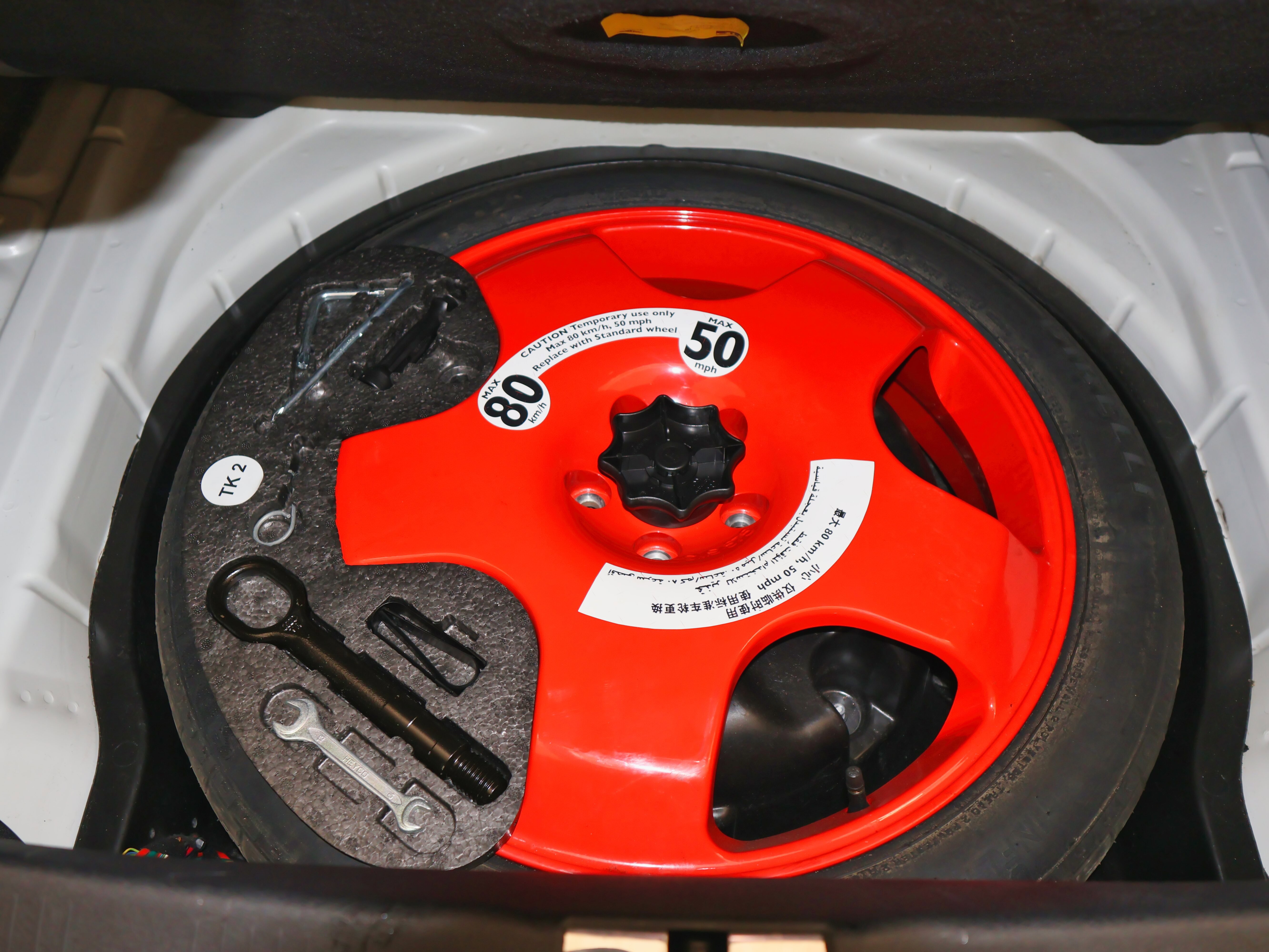 Used 2015 Bentley Continental GT3-R image 16