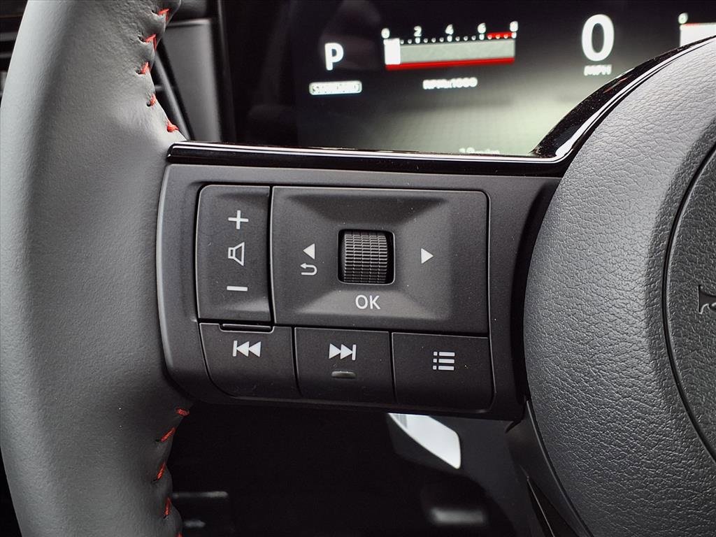 New 2026 Nissan Kicks SR w/ Cold Weather Package image 29