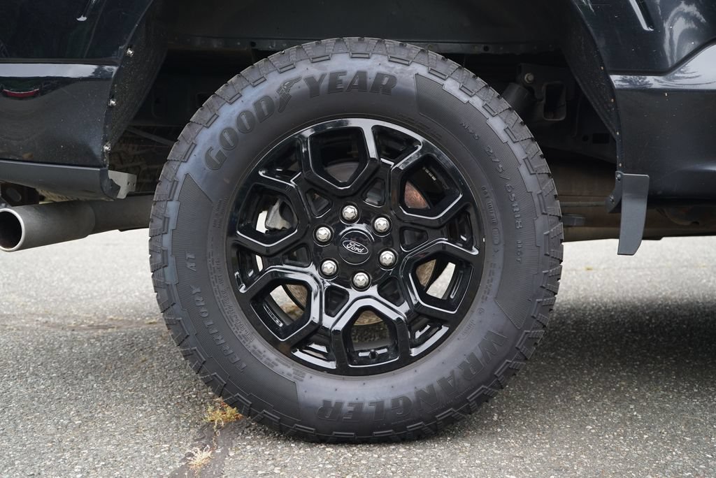Used 2013 Ford F150 XLT w/ Mid Equipment Group AWD/4WD image 28
