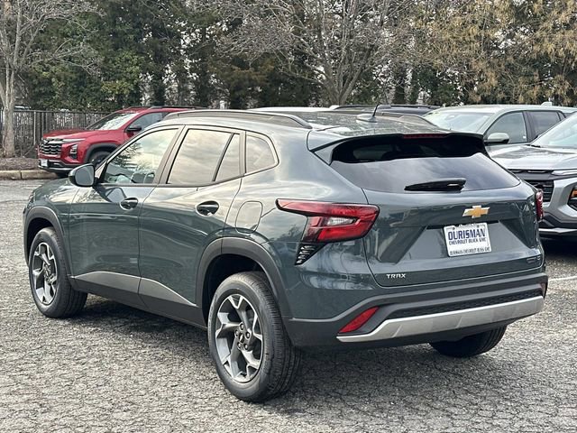 New 2026 Chevrolet Trax LT w/ Driver Confidence Package image 4
