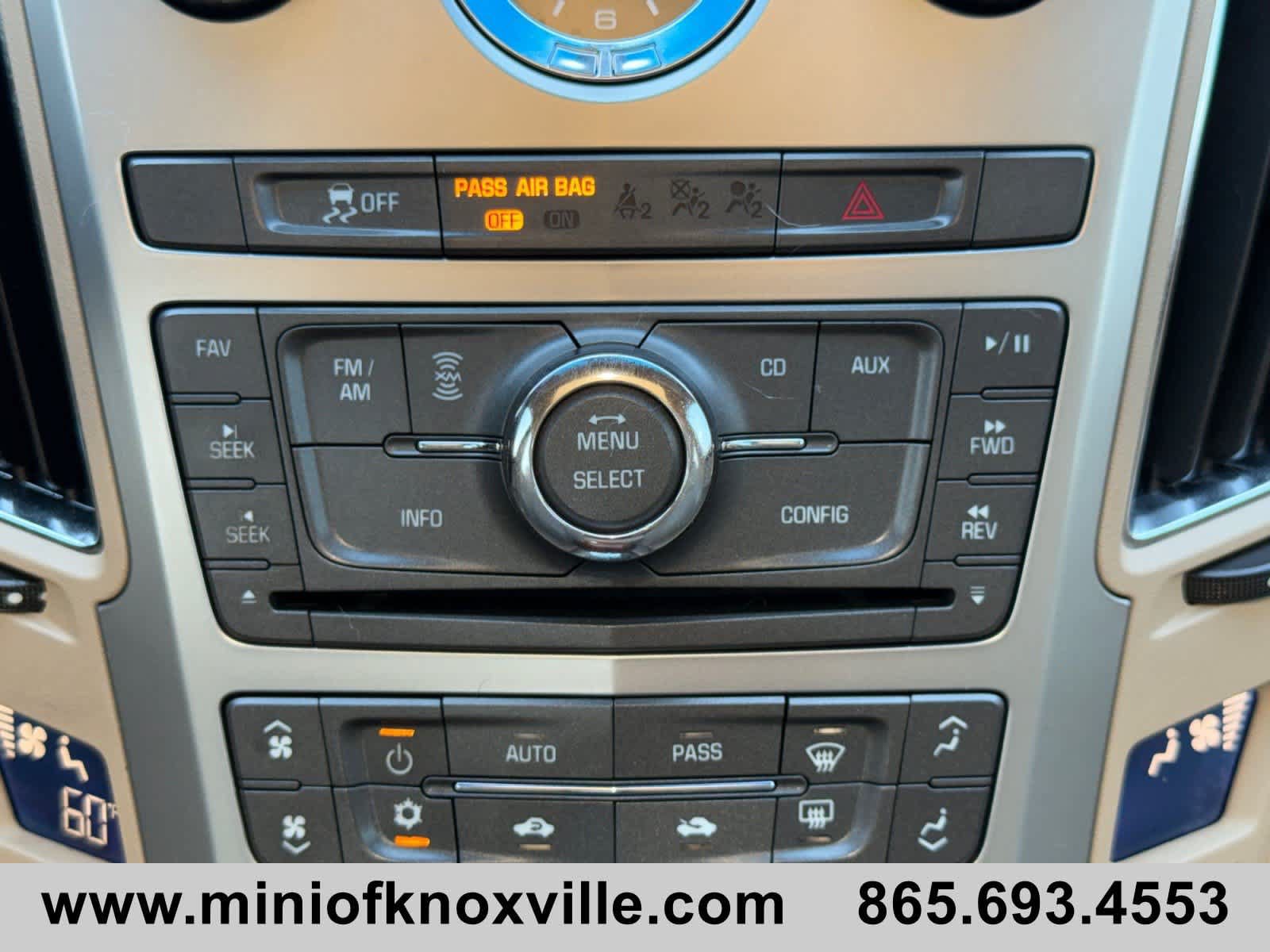Used 2011 Cadillac CTS Luxury RWD image 23