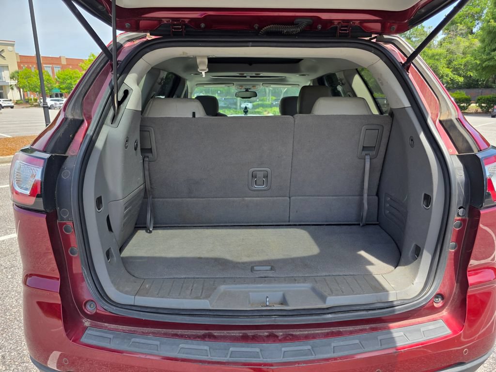 Used 2015 Chevrolet Traverse LT AWD/4WD image 32