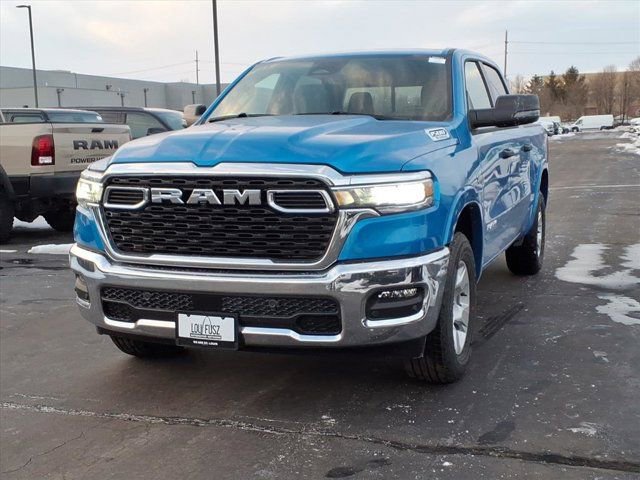 New 2026 RAM 1500 4x4 Crew Cab image 2