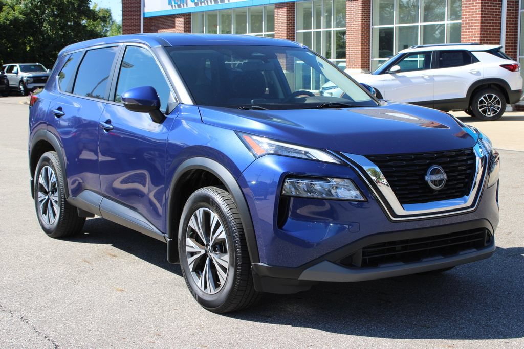 Used 2023 Nissan Rogue SV AWD/4WD image 4