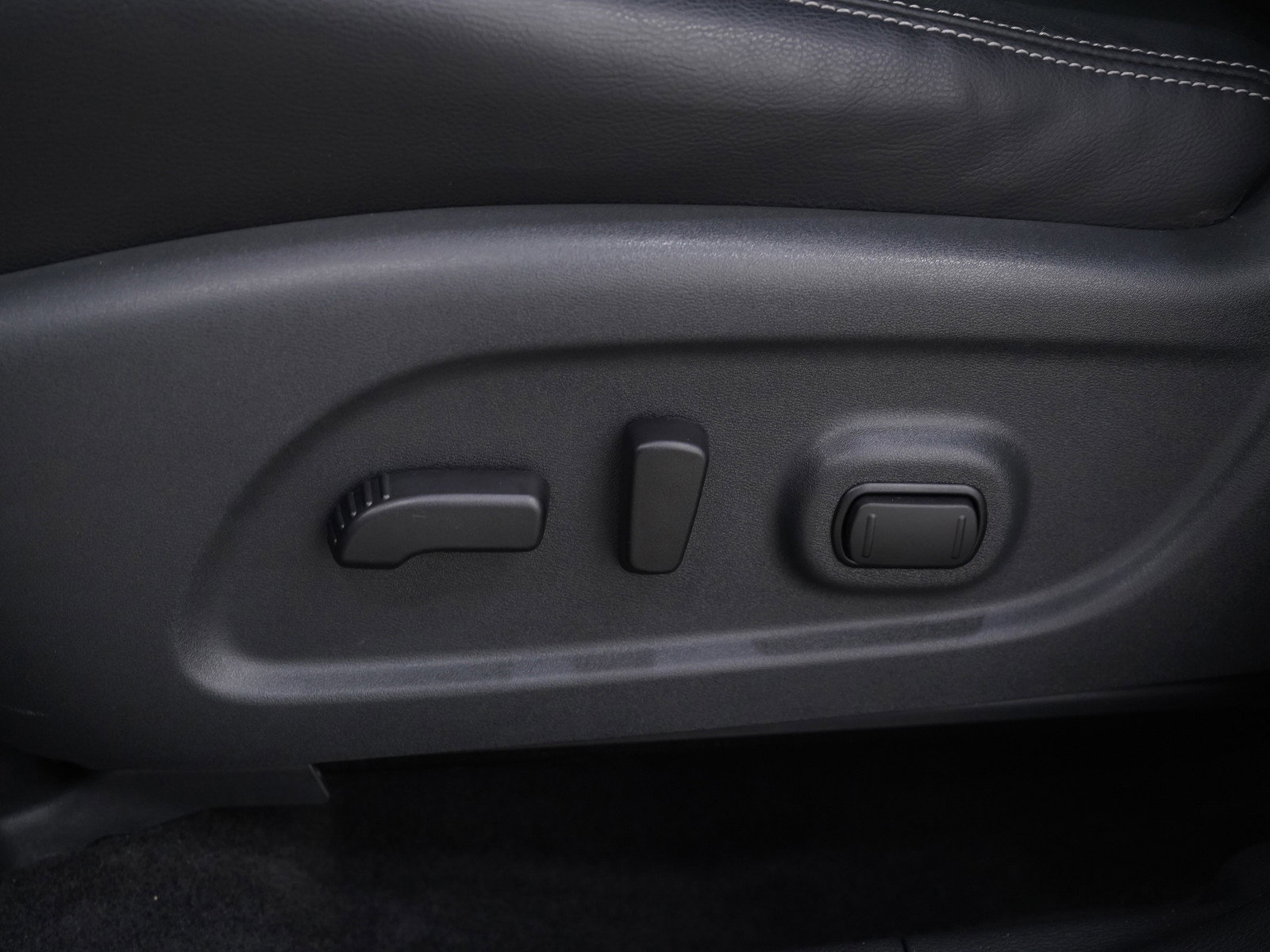 Used 2024 Nissan Murano SL image 27