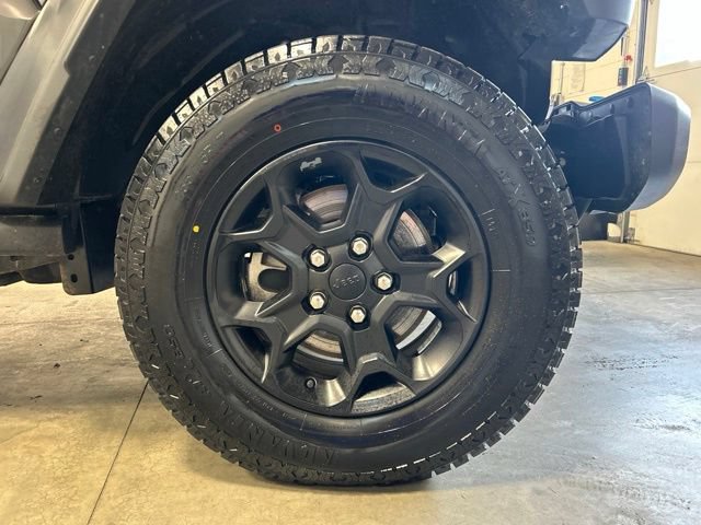Used 2023 Jeep Wrangler Unlimited AWD/4WD image 11
