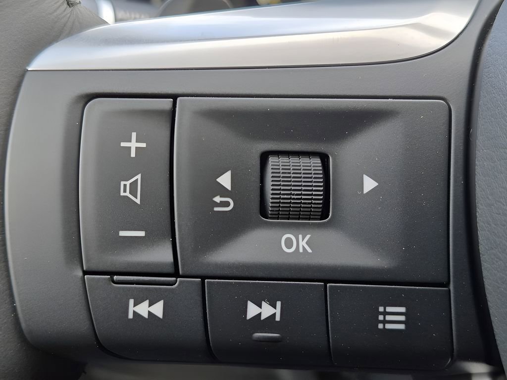 Certified 2026 INFINITI QX60 Luxe image 12