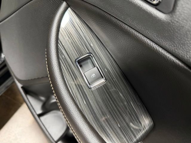 Used 2020 Chevrolet Impala LT image 25