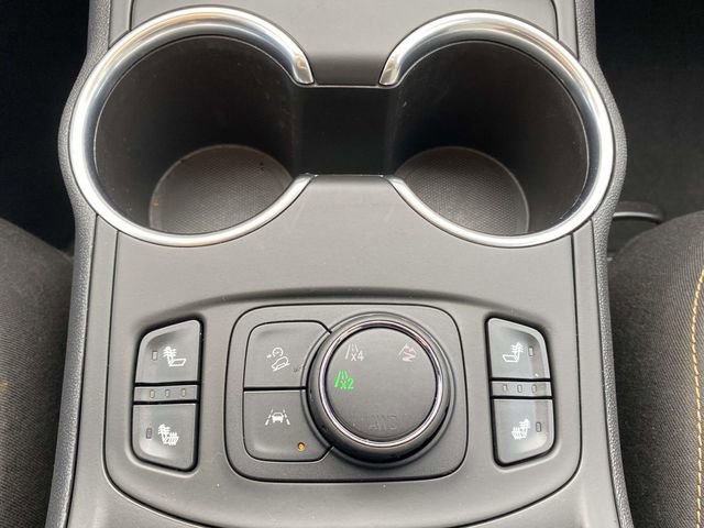 Used 2020 GMC Terrain SLE w/ Driver Convenience Package image 29