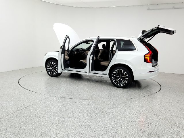 New 2026 Volvo XC90 B6 Plus w/ Protection Package Premier AWD/4WD image 12