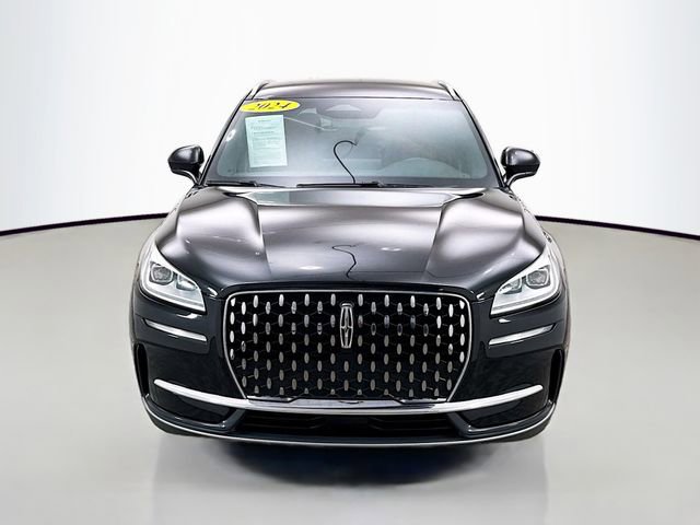 Used 2024 Lincoln Corsair Reserve image 2