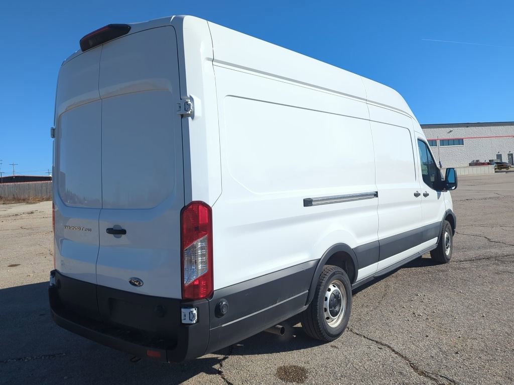 Used 2025 Ford Transit 250 148 High Roof Extended w/ Load Area Protection Package image 8
