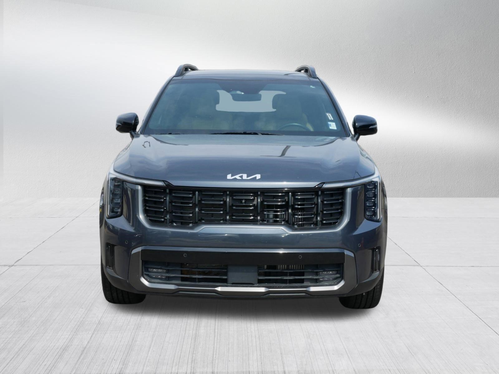 Certified 2024 Kia Sorento SX Prestige w/ Olive Brown Leather Package image 2