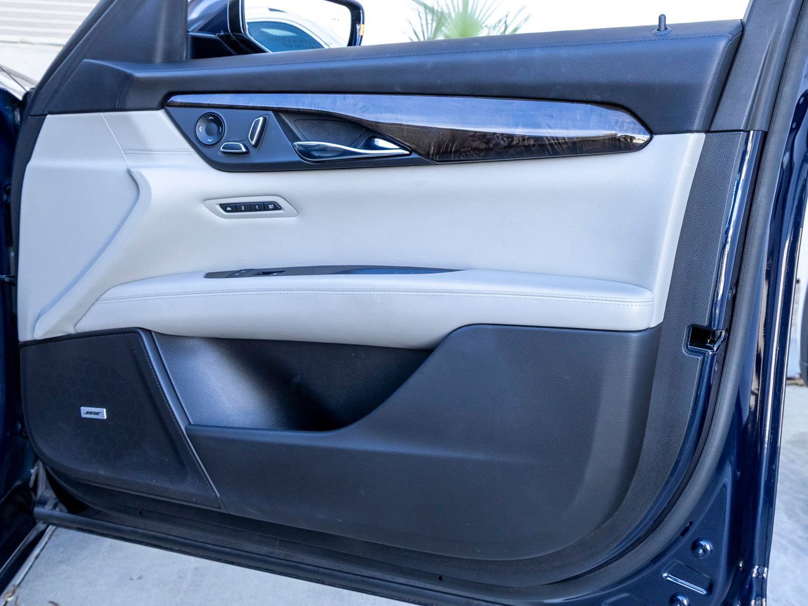 Used 2016 Cadillac CT6 Luxury image 26