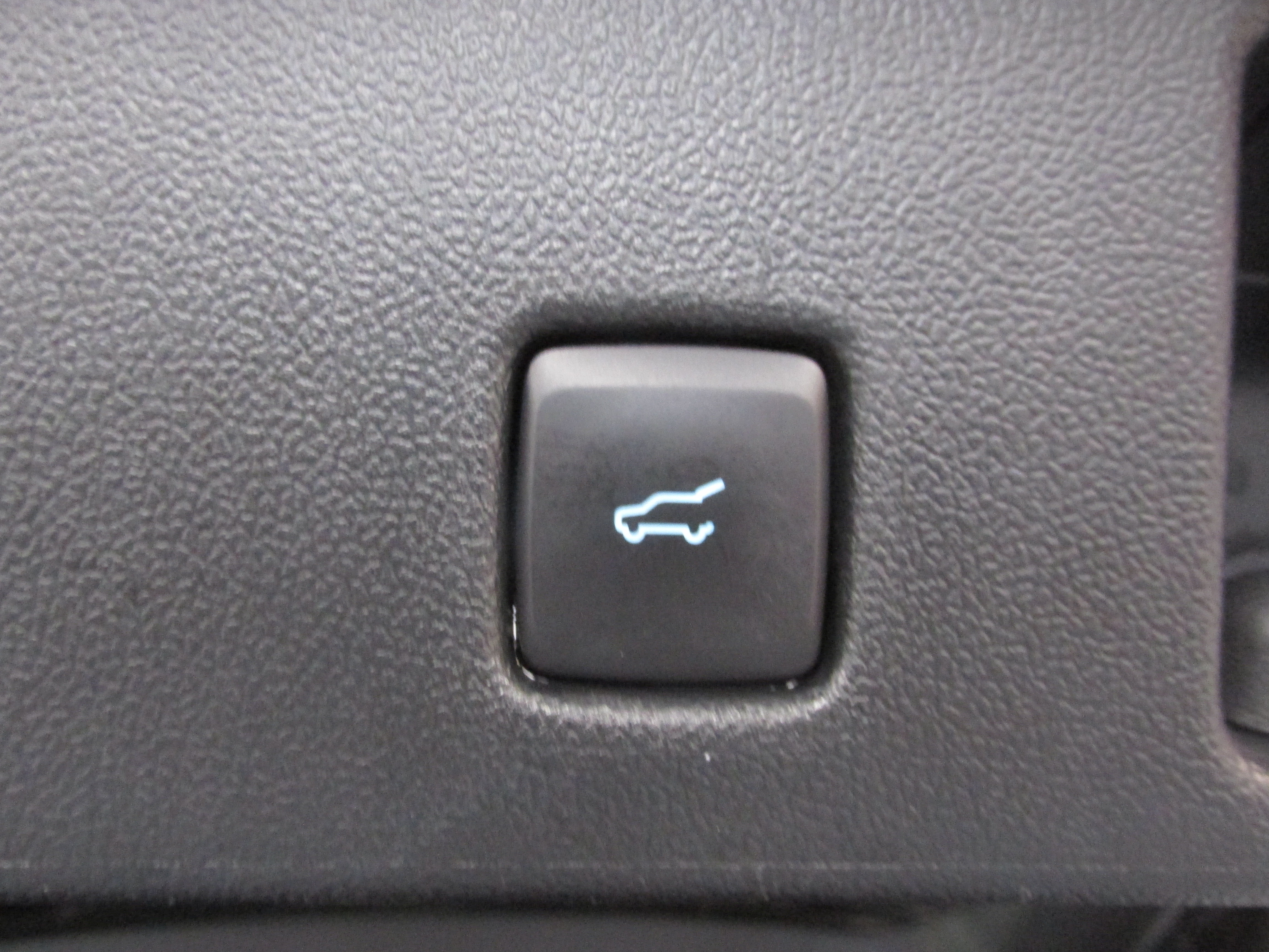 Used 2023 Ford Escape ST-Line w/ Tech Pack #1 AWD/4WD image 23