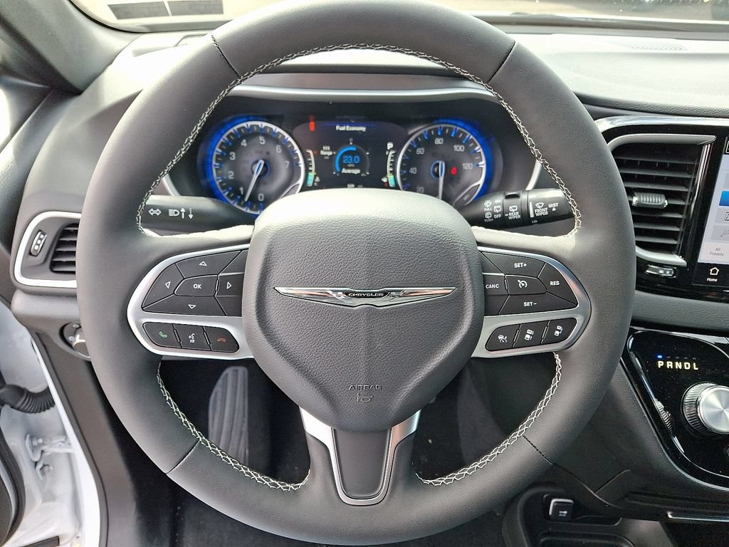 New 2026 Chrysler Voyager LX FWD image 14