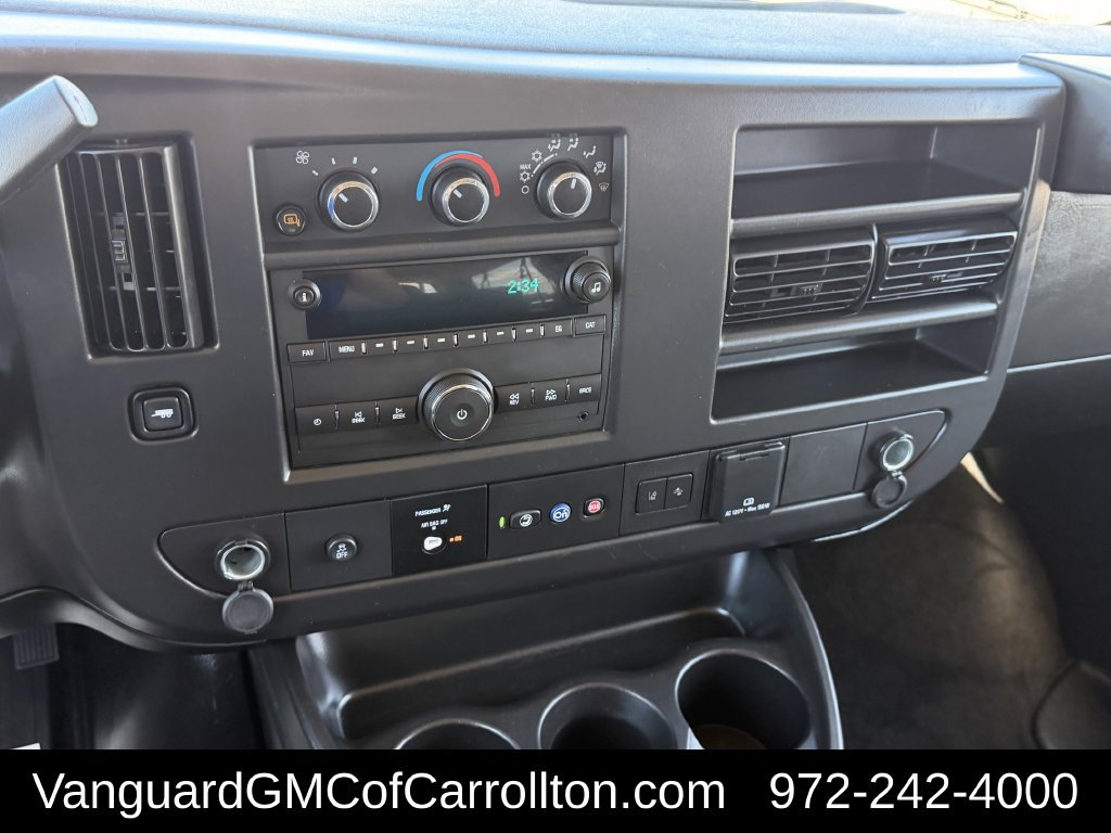Used 2026 GMC Savana 3500 LT w/ LT Preferred Equipment Group RWD image 17