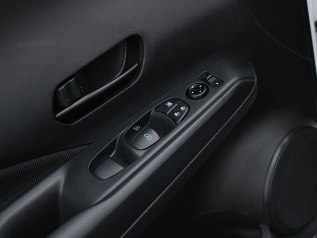Certified 2025 Nissan Kicks Play S FWD image 14