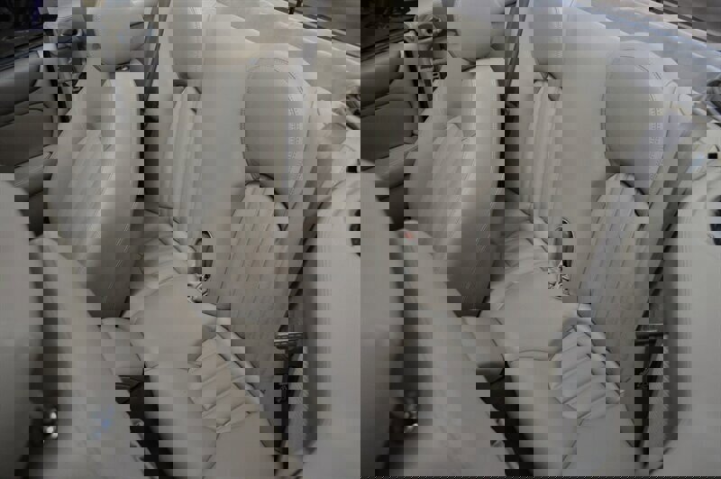 Used 2005 Jaguar XK8 Convertible image 21