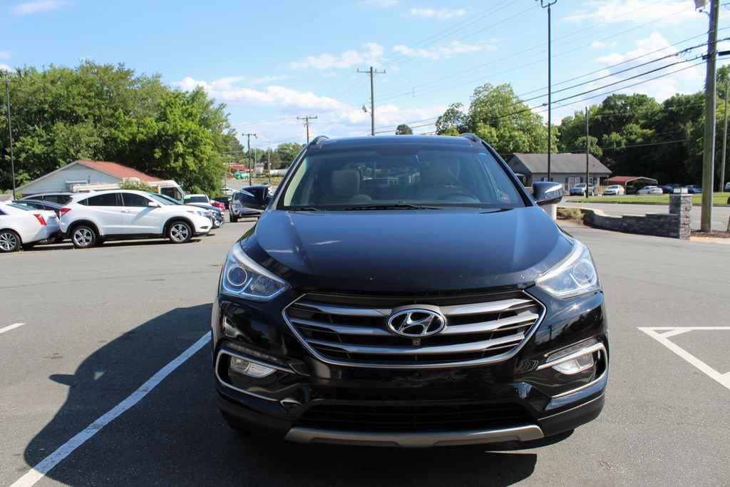 Used 2018 Hyundai Santa Fe Sport w/ Cargo Package AWD/4WD image 2