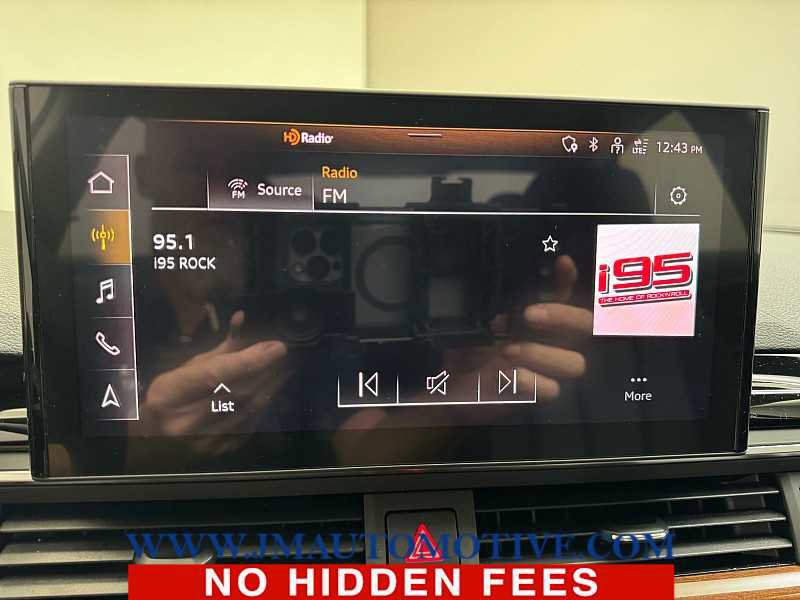 Used 2022 Audi A4 2.0T Premium Plus w/ Premium Plus Package image 23