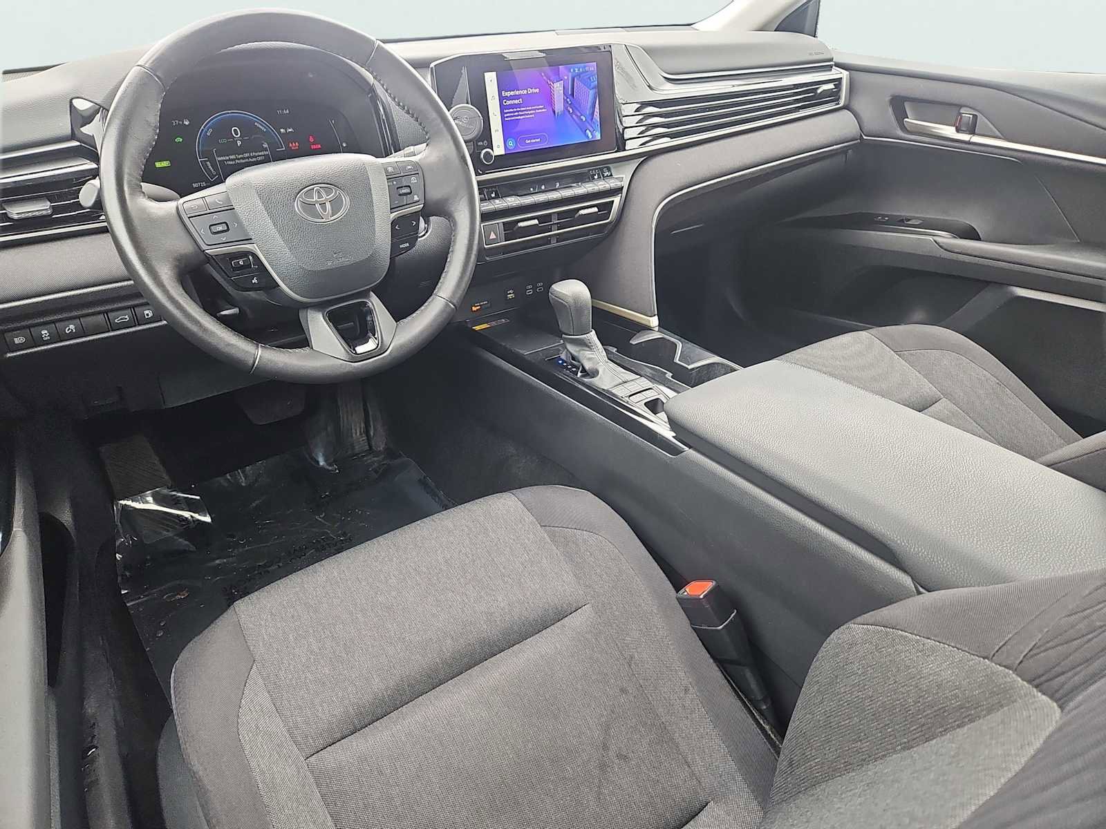 Used 2025 Toyota Camry LE w/ Convenience Package AWD/4WD image 12