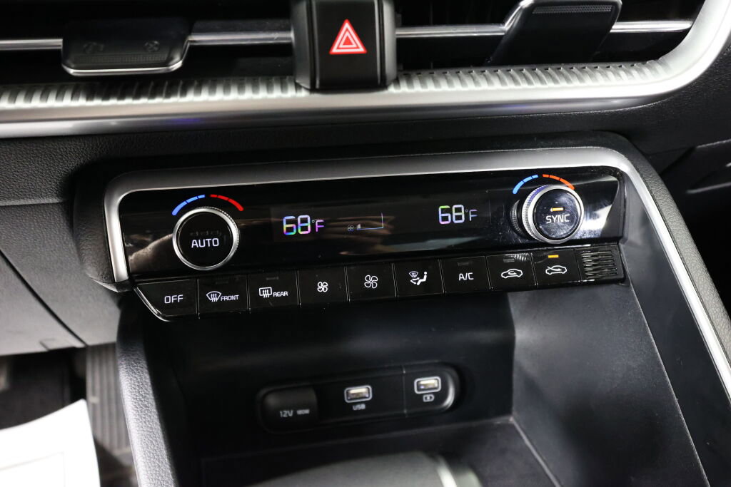 Used 2023 Kia K5 LXS FWD image 33