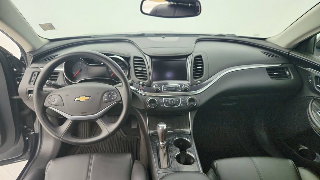 Used 2016 Chevrolet Impala LT w/ Convenience Package FWD image 19