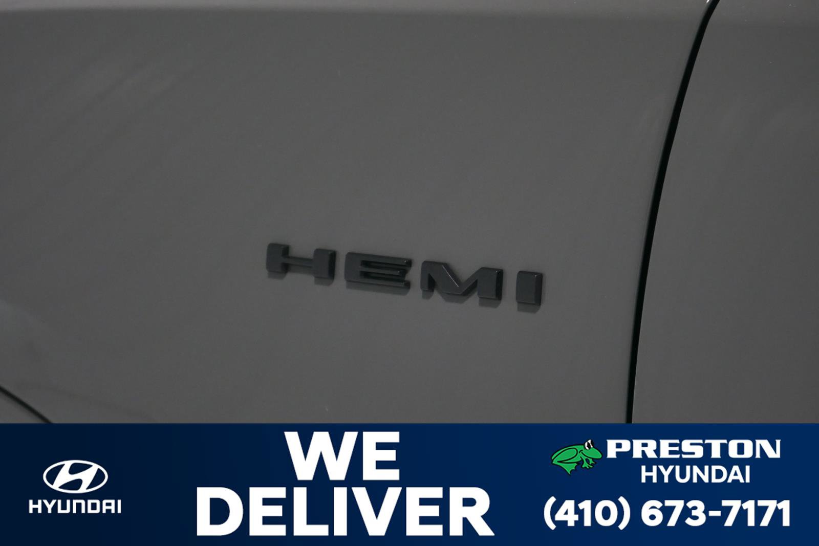 Used 2022 Dodge Durango R/T w/ Hemi Orange Plus Package image 29