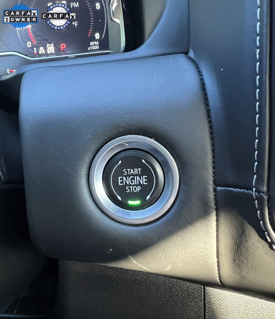 Used 2023 GMC Yukon XL Denali Ultimate image 11