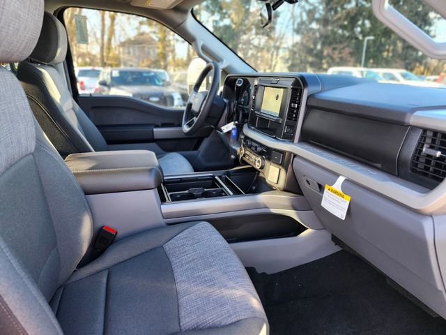 New 2026 Ford F250 XLT w/ FX4 Off-Road Package AWD/4WD image 11