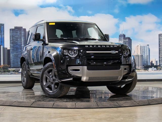 Certified 2025 Land Rover Defender 90 X-Dynamic SE image 2